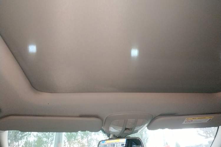 Used Mercedes-Benz R-Class 2014 R 320 4MATIC Business Model Headliner