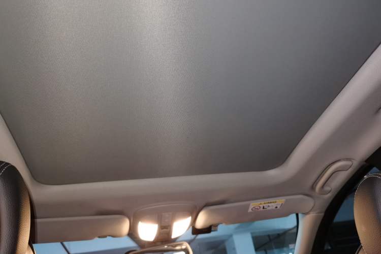 Used Mercedes-Benz R-Class 2014 R 320 4MATIC Business Model Headliner