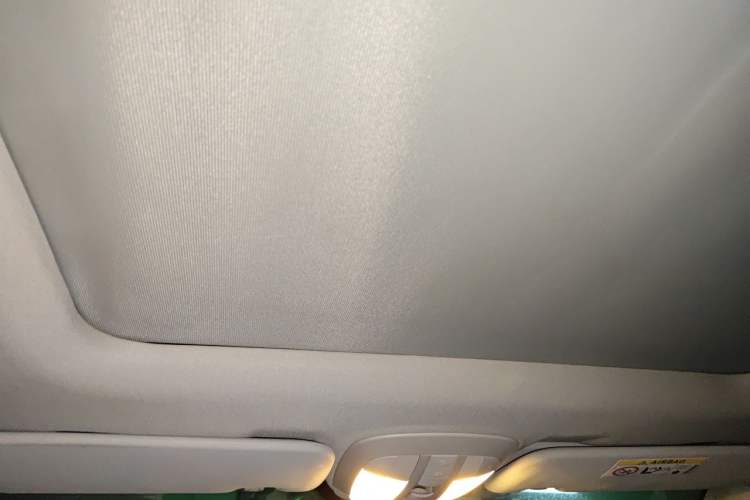 Used Mercedes-Benz R-Class 2014 R 400 4MATIC Business Model Headliner