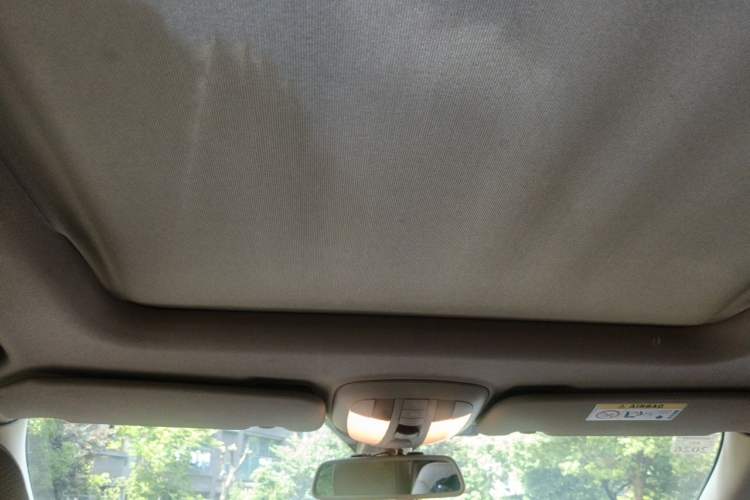 Used Mercedes-Benz R-Class 2014 R 320 4MATIC Luxury Model Headliner