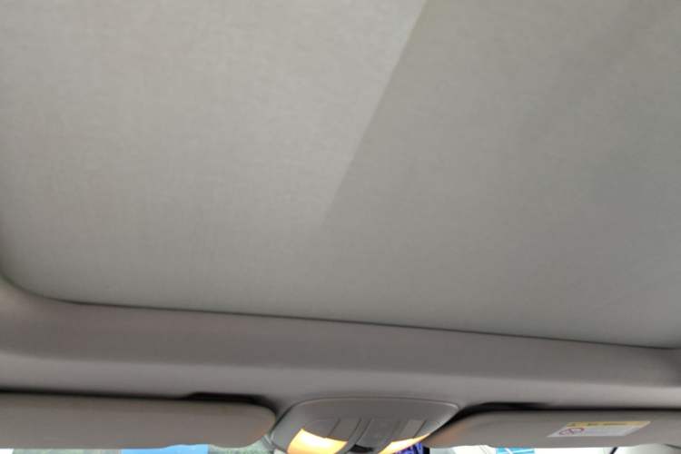 Used Mercedes-Benz R-Class 2014 R 320 4MATIC Business Model Headliner