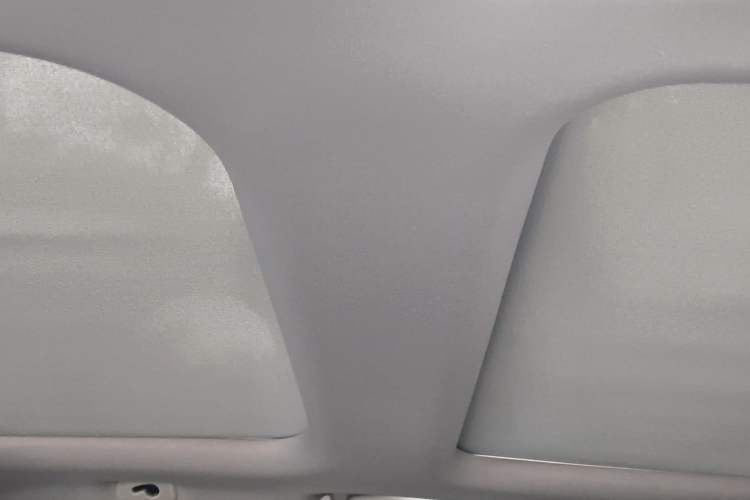 Used Mercedes-Benz R-Class 2014 R 320 4MATIC Business Model Headliner