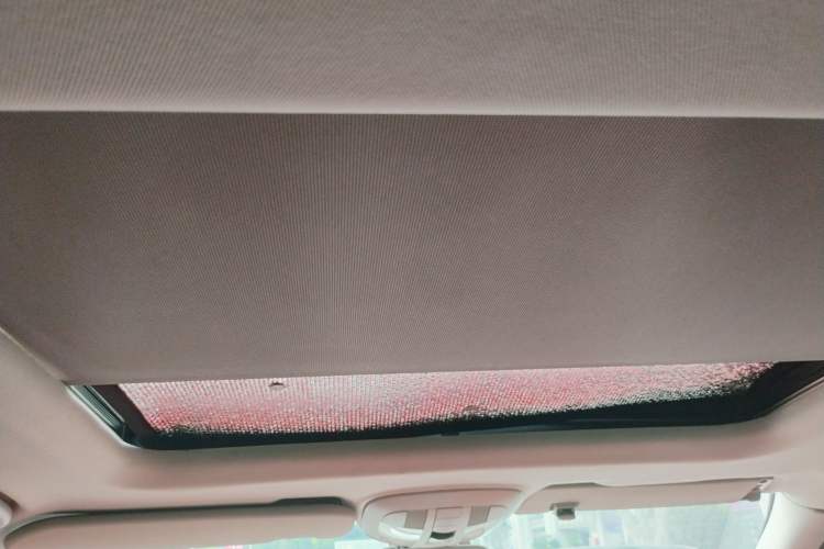 Used Mercedes-Benz R-Class 2014 R 320 4MATIC Business Model Headliner