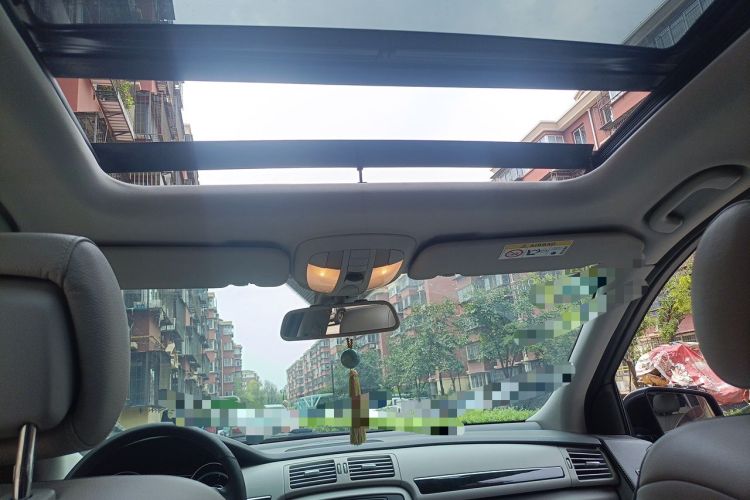 Used Mercedes-Benz R-Class 2014 R 400 4MATIC Business Model Headliner