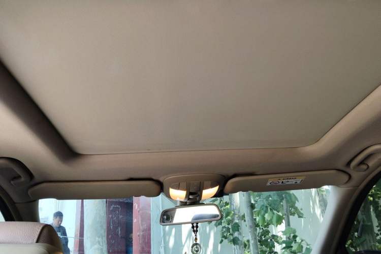 Used Mercedes-Benz R-Class 2014 R 400 4MATIC Business Model Headliner
