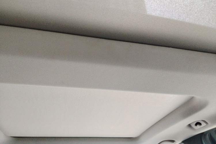 Used Mercedes-Benz R-Class 2014 R 400 4MATIC Business Model Headliner