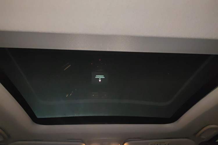 Used Mercedes-Benz R-Class 2014 R 400 4MATIC Business Model Headliner