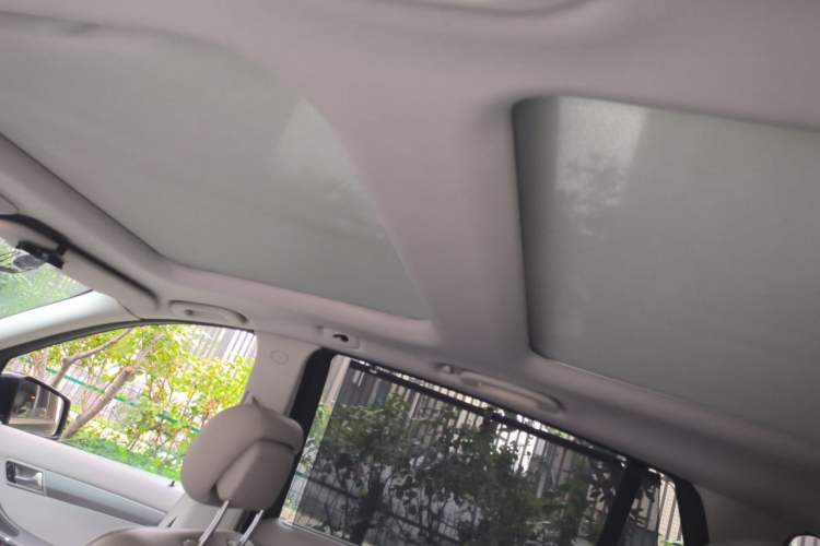Used Mercedes-Benz R-Class 2014 R 320 4MATIC Business Model Headliner