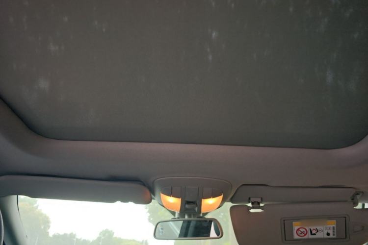 Used Mercedes-Benz R-Class 2014 R 320 4MATIC Business Model Headliner