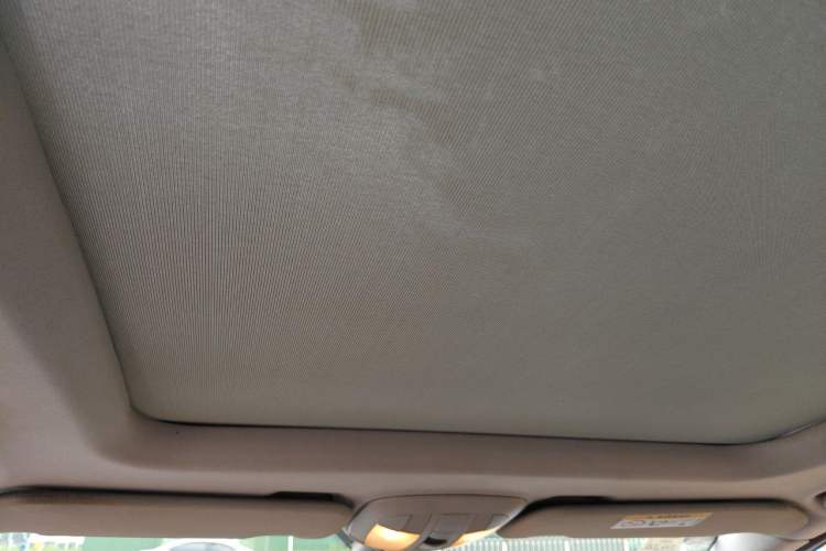 Used Mercedes-Benz R-Class 2014 R 320 4MATIC Luxury Model Headliner