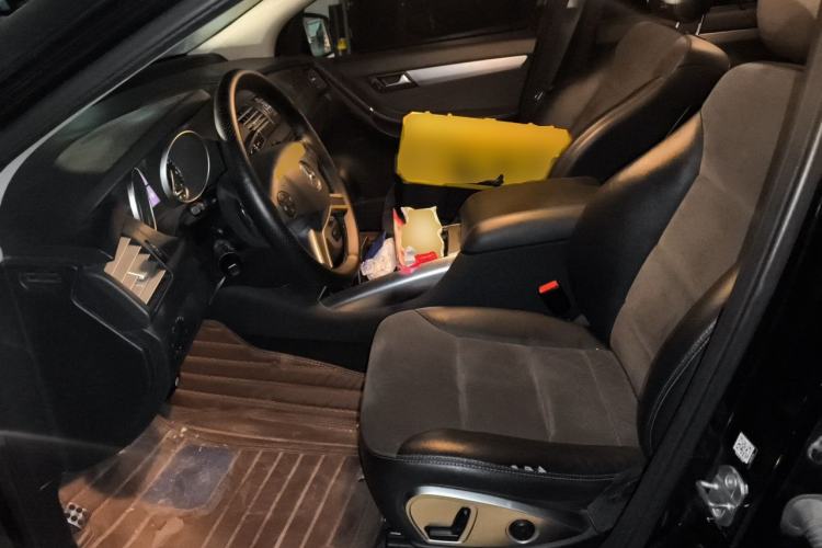 Used Mercedes-Benz R-Class 2014 R 320 4MATIC Business Model Left Front Seat