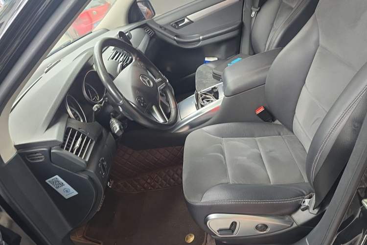 Used Mercedes-Benz R-Class 2014 R 320 4MATIC Business Model Left Front Seat