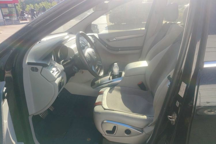 Used Mercedes-Benz R-Class 2014 R 320 4MATIC Business Model Left Front Seat