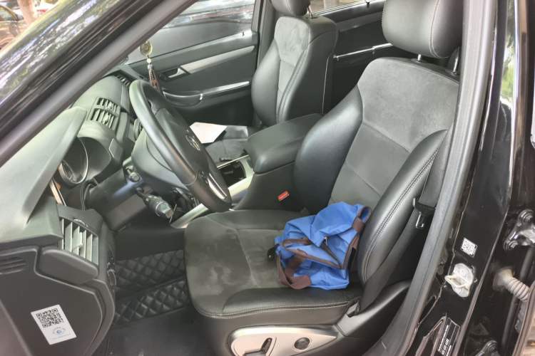 Used Mercedes-Benz R-Class 2014 R 320 4MATIC Business Model Left Front Seat