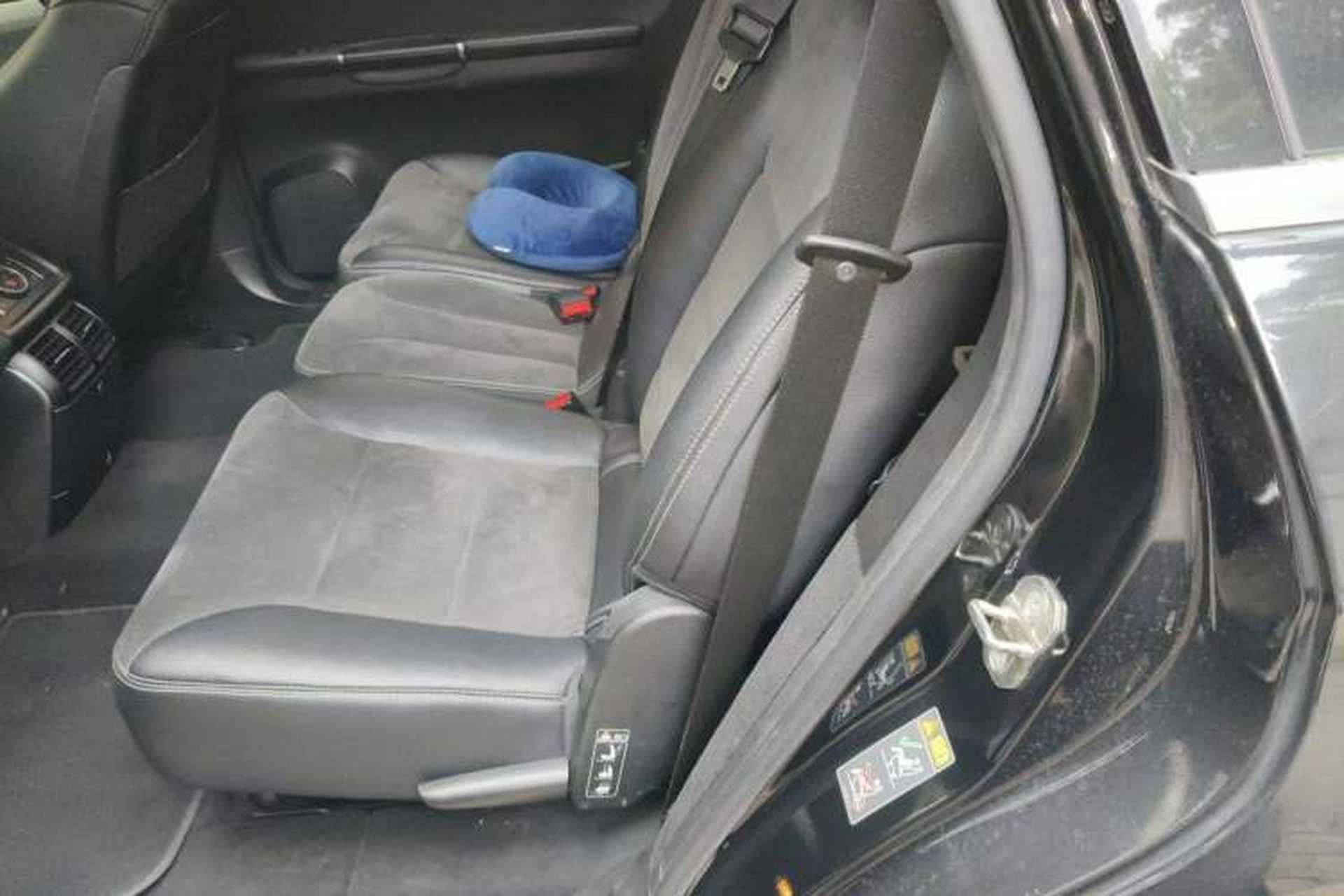 Used Mercedes-Benz R-Class 2014 R 320 4MATIC Business Model Left Rear Seat