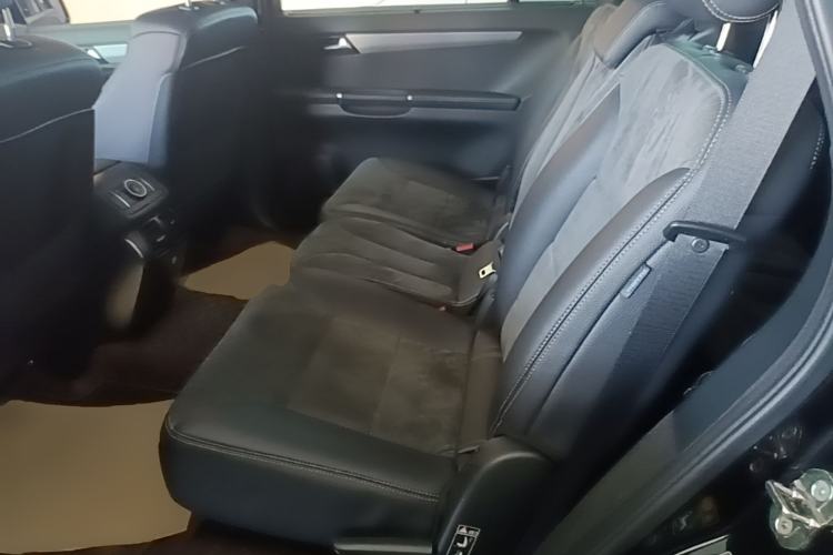 Used Mercedes-Benz R-Class 2014 R 320 4MATIC Business Model Left Rear Seat