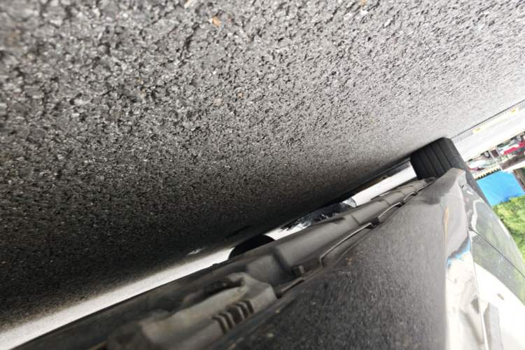 Used Mercedes-Benz R-Class 2014 R 320 4MATIC Business Model Left Side Sill