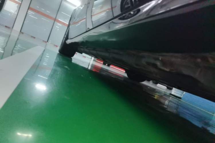 Used Mercedes-Benz R-Class 2014 R 320 4MATIC Business Model Left Side Sill
