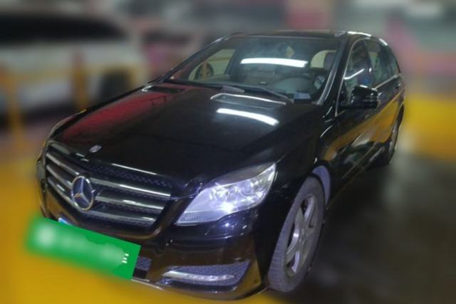 Used Mercedes-Benz R-Class 2014 R 400 4MATIC Business Model