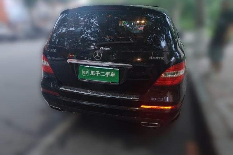 Used Mercedes-Benz R-Class 2014 R 320 4MATIC Luxury Model Rear