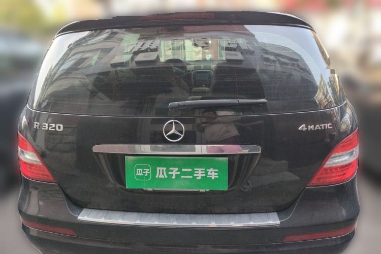 Used Mercedes-Benz R-Class 2014 R 320 4MATIC Luxury Model Rear