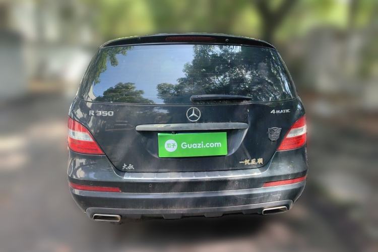 Used Mercedes-Benz R-Class 2014 R 320 4MATIC Luxury Model Rear