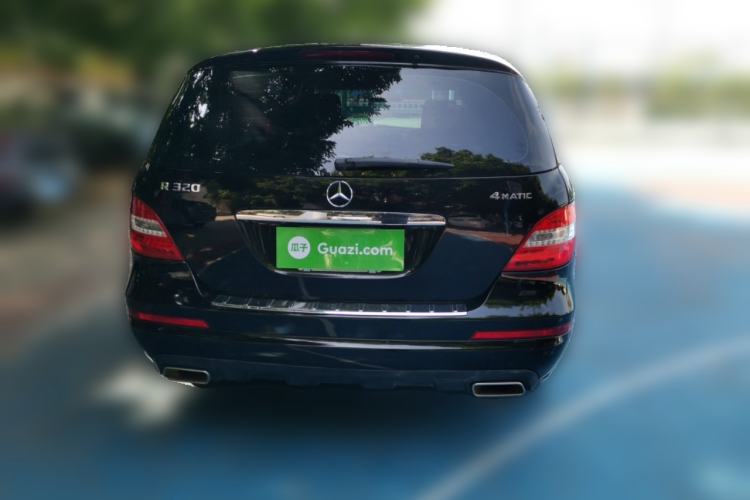 Used Mercedes-Benz R-Class 2014 R 320 4MATIC Luxury Model Rear