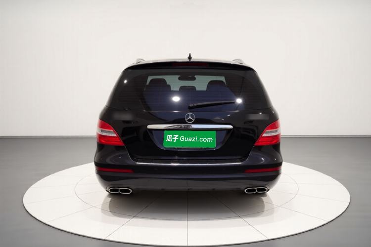Used Mercedes-Benz R-Class 2014 R 320 4MATIC Business Model Rear