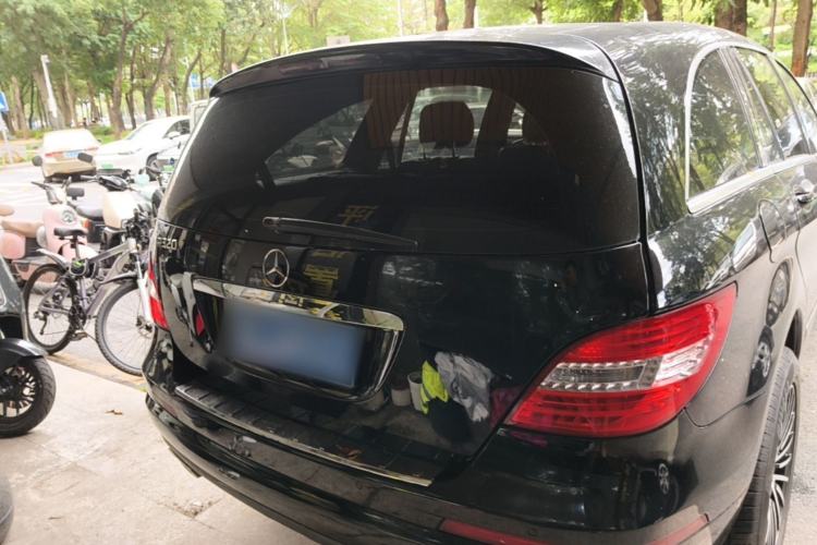 Used Mercedes-Benz R-Class 2014 R 320 4MATIC Business Model Rear