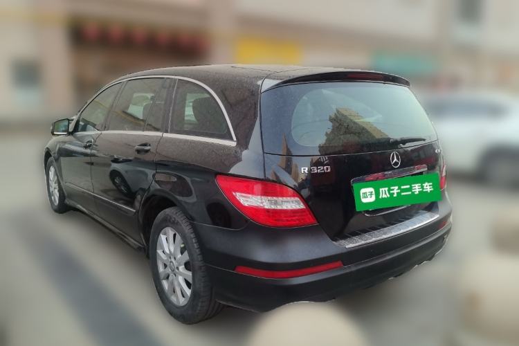 Used Mercedes-Benz R-Class 2014 R 320 4MATIC Business Model Rear Left 45 Deg