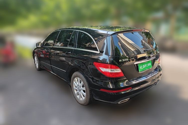 Used Mercedes-Benz R-Class 2014 R 320 4MATIC Business Model Rear Left 45 Deg