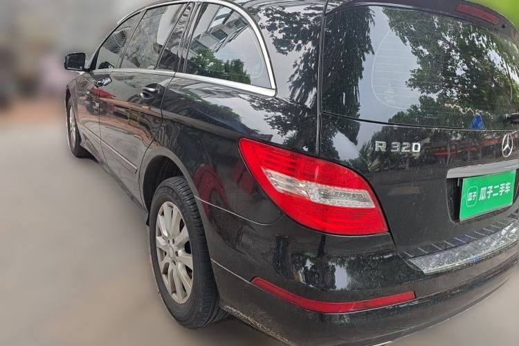 Used Mercedes-Benz R-Class 2014 R 320 4MATIC Business Model Rear Left 45 Deg