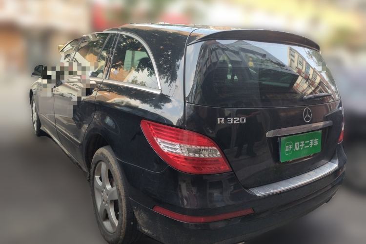 Used Mercedes-Benz R-Class 2014 R 320 4MATIC Luxury Model Rear Left 45 Deg