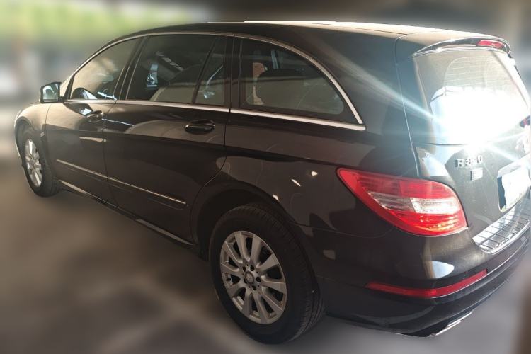 Used Mercedes-Benz R-Class 2014 R 320 4MATIC Business Model Rear Left 45 Deg