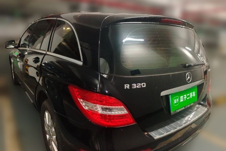 Used Mercedes-Benz R-Class 2014 R 320 4MATIC Business Model Rear Left 45 Deg