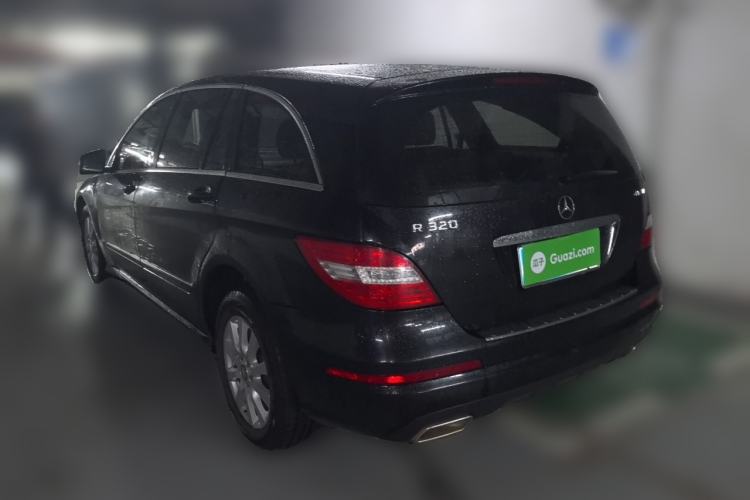Used Mercedes-Benz R-Class 2014 R 320 4MATIC Luxury Model Rear Left 45 Deg