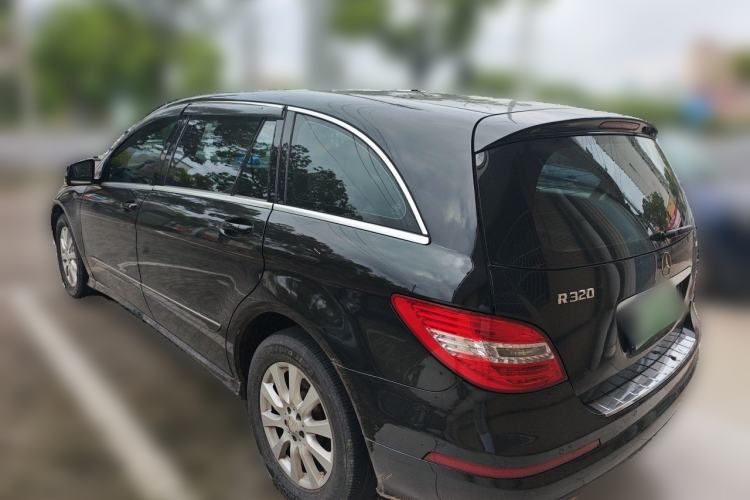 Used Mercedes-Benz R-Class 2014 R 320 4MATIC Business Model Rear Left 45 Deg