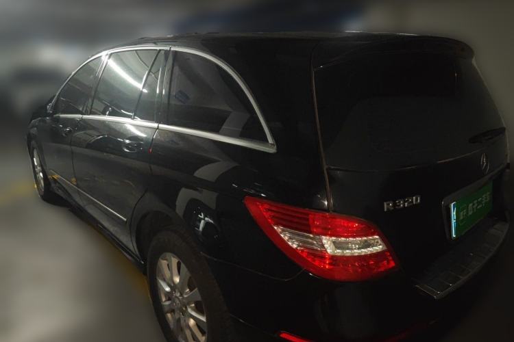 Used Mercedes-Benz R-Class 2014 R 320 4MATIC Business Model Rear Left 45 Deg