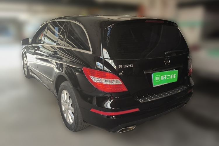 Used Mercedes-Benz R-Class 2014 R 320 4MATIC Business Model Rear Left 45 Deg