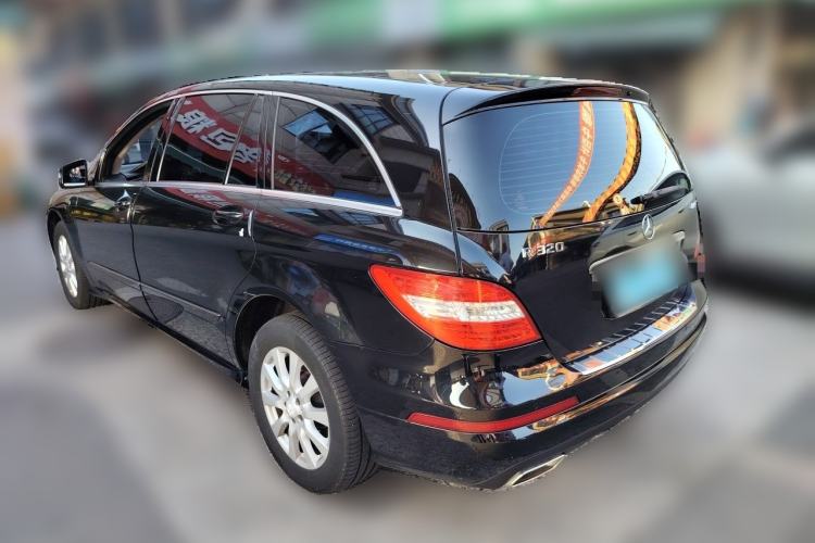 Used Mercedes-Benz R-Class 2014 R 320 4MATIC Business Model Rear Left 45 Deg