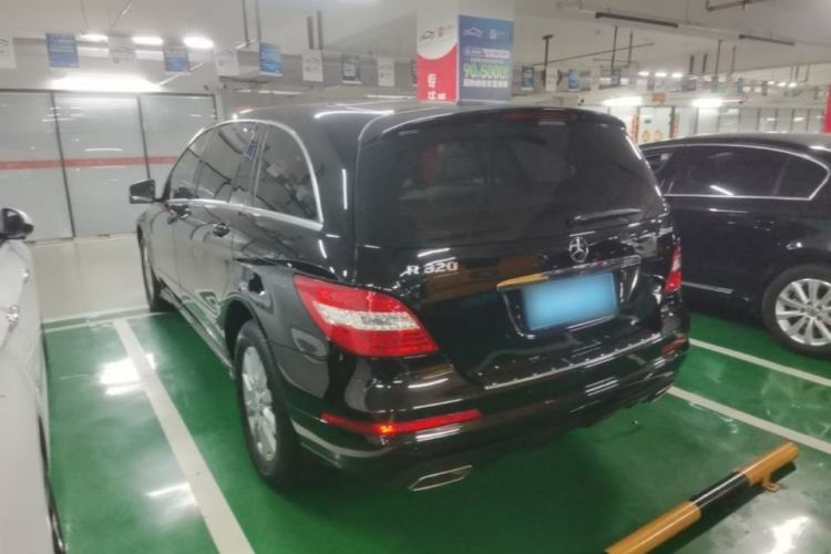 Used Mercedes-Benz R-Class 2014 R 320 4MATIC Business Model Rear Left 45 Deg