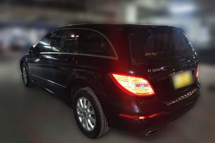 Used Mercedes-Benz R-Class 2014 R 320 4MATIC Business Model Rear Left 45 Deg