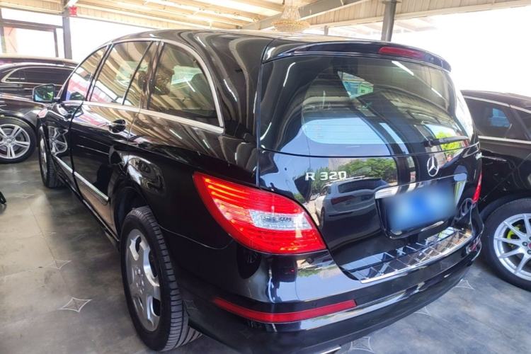 Used Mercedes-Benz R-Class 2014 R 320 4MATIC Business Model Rear Left 45 Deg