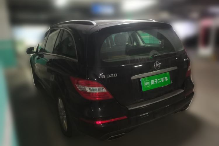 Used Mercedes-Benz R-Class 2014 R 320 4MATIC Business Model Rear Left 45 Deg