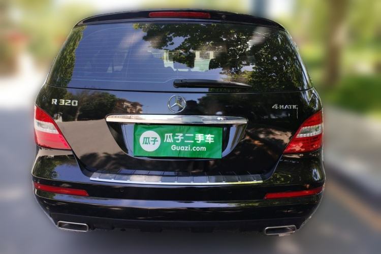 Used Mercedes-Benz R-Class 2014 R 320 4MATIC Luxury Model Rear