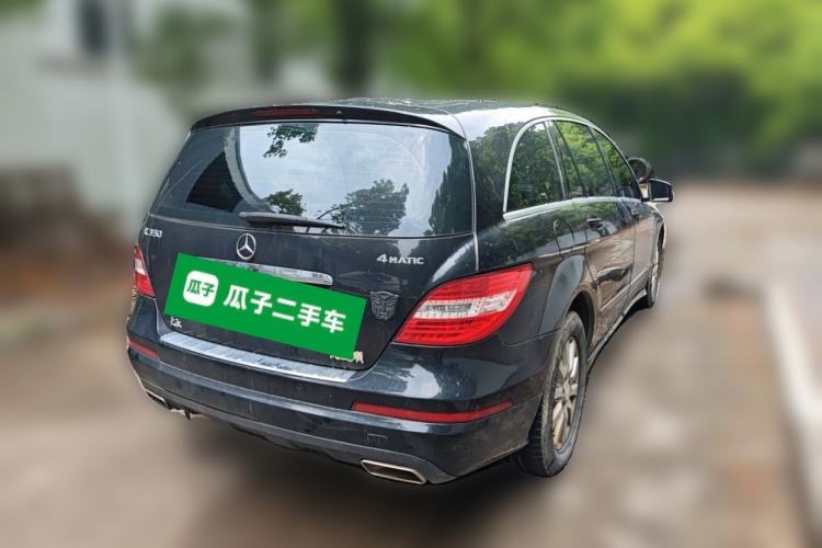 Used Mercedes-Benz R-Class 2014 R 320 4MATIC Luxury Model Rear Right 45 Deg