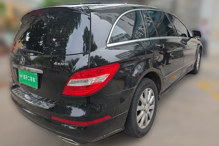 Used Mercedes-Benz R-Class 2014 R 320 4MATIC Business Model Rear Right 45 Deg