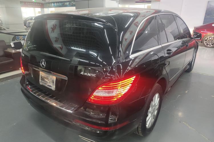 Used Mercedes-Benz R-Class 2014 R 320 4MATIC Business Model Rear Right 45 Deg