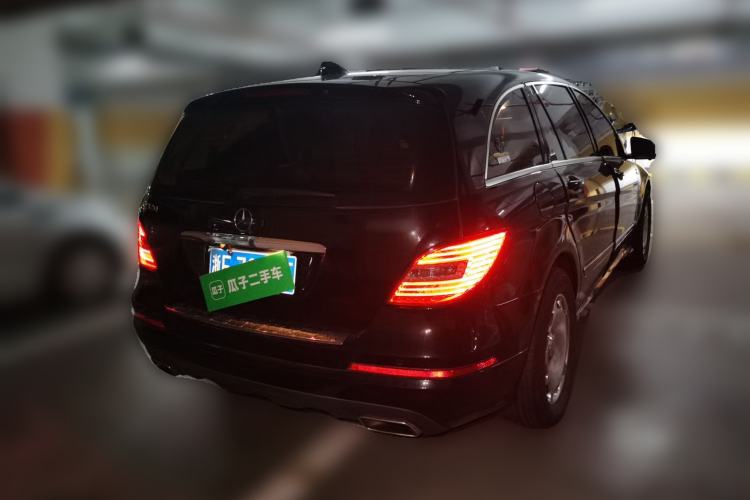 Used Mercedes-Benz R-Class 2014 R 320 4MATIC Business Model Rear Right 45 Deg