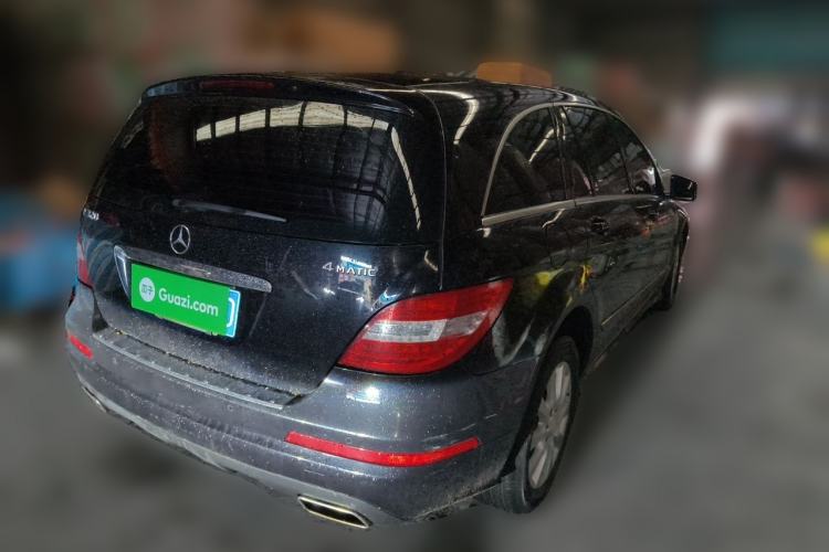 Used Mercedes-Benz R-Class 2014 R 320 4MATIC Business Model Rear Right 45 Deg